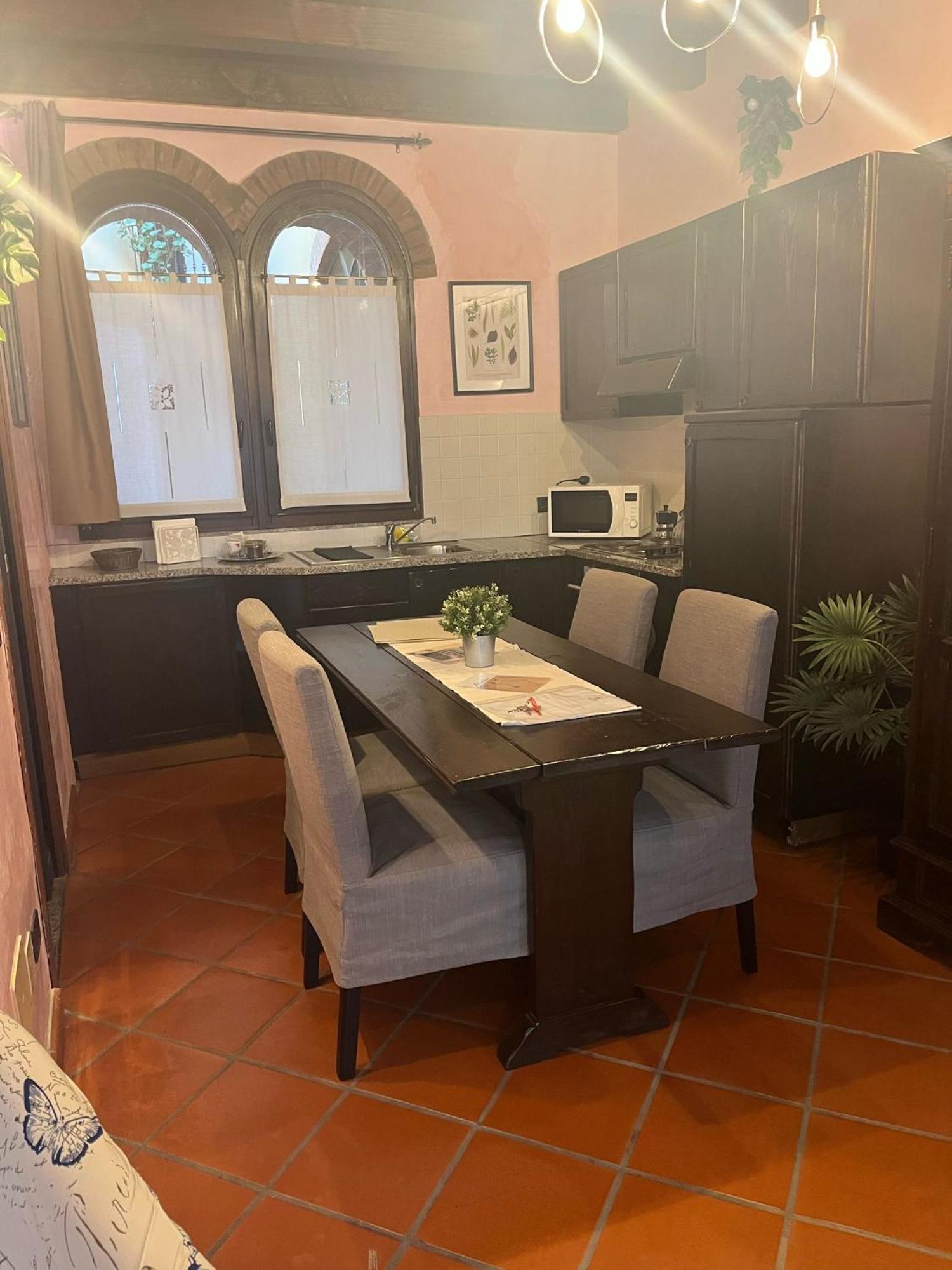 Monolocale Elvira Abbadesse Guest House Mediolan Zewnętrze zdjęcie