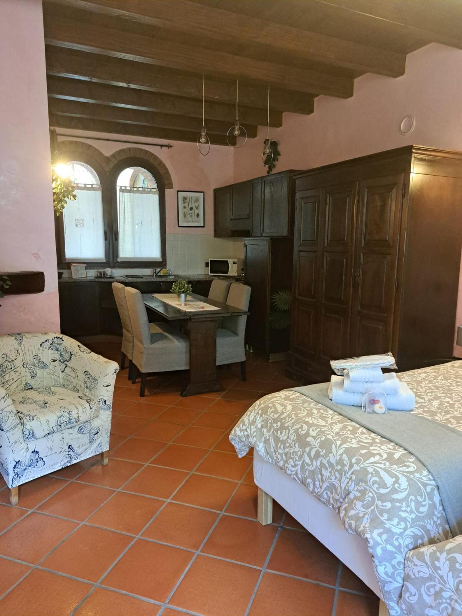 Monolocale Elvira Abbadesse Guest House Mediolan Zewnętrze zdjęcie